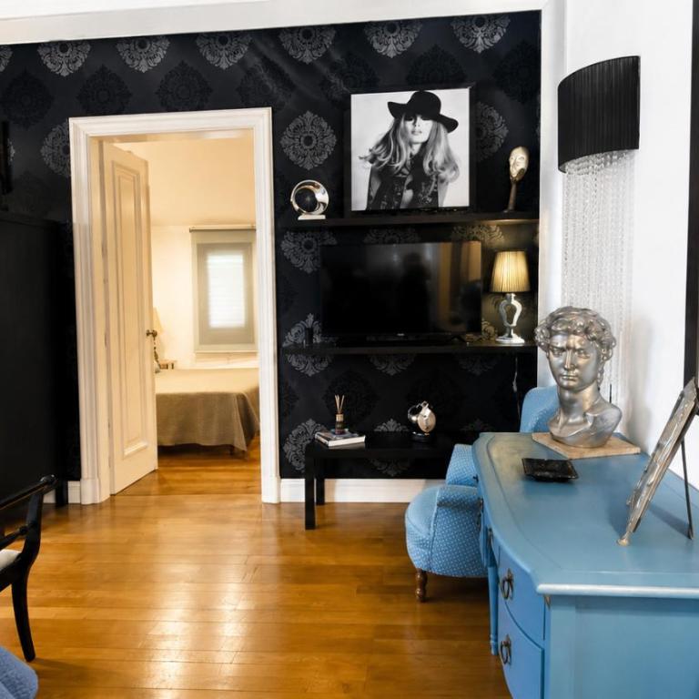 The Queens House - Villa - 8