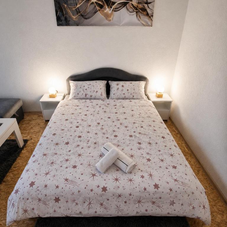 Walter guest house - Dvokrevetna Soba sa Bračnim Krevetom/Zasebnim Krevetima i Terasom - 2