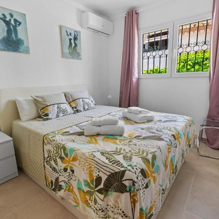 Peaceful villa Capistrano private swimming pool - Maison 4 Chambres - 17