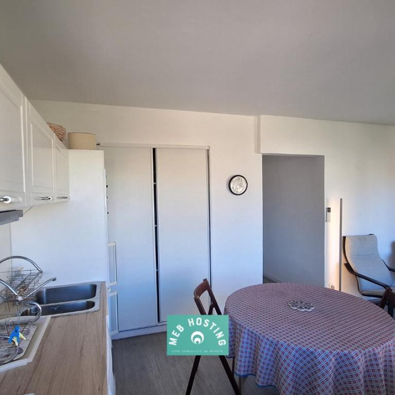 Confort et lumière - Two-Bedroom Apartment - 5