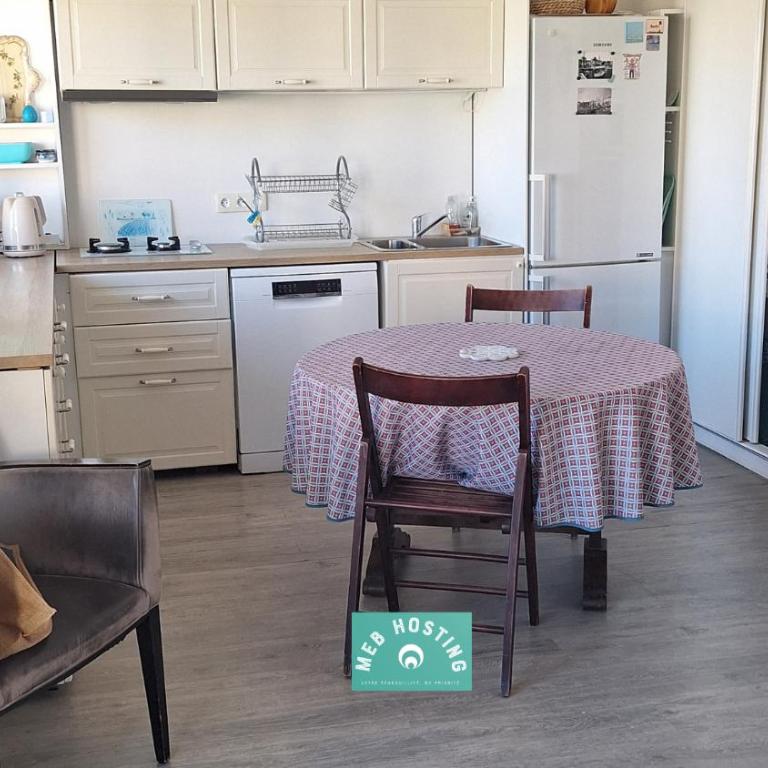 Confort et lumière - Two-Bedroom Apartment - 4