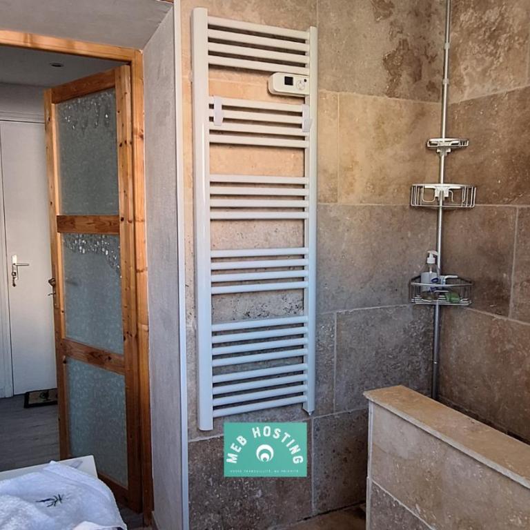 Confort et lumière - Two-Bedroom Apartment - 16