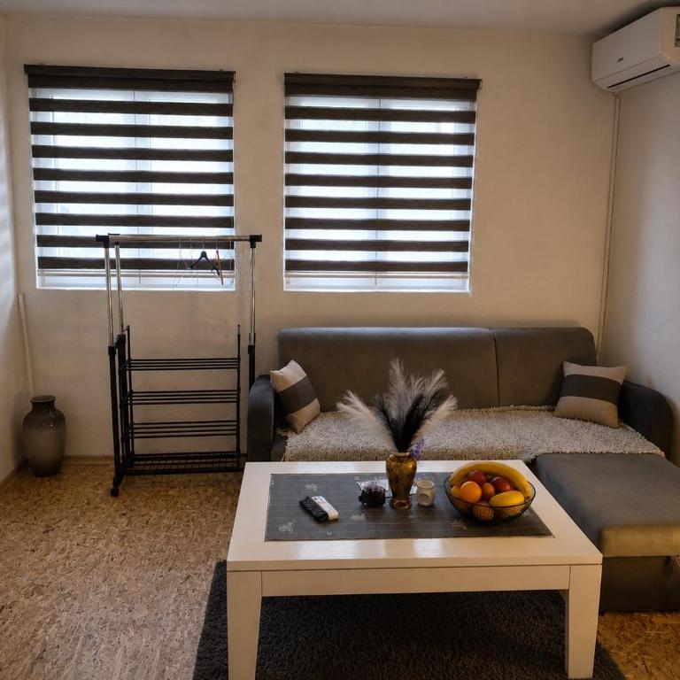 Walter guest house - Dvokrevetna Soba sa Bračnim Krevetom/Zasebnim Krevetima i Terasom - 7