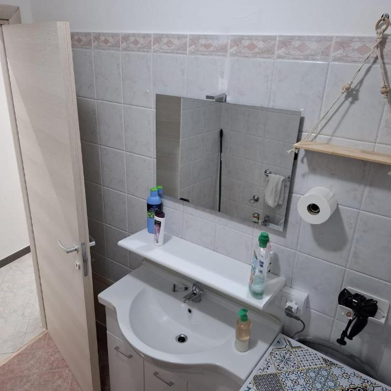 casa vacanze "LUMAS" - Casa - 11