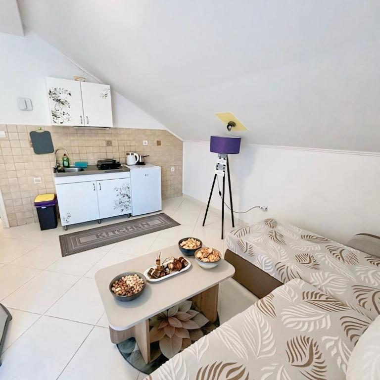 Apartments Djurovic - Chambre Double avec Balcon - Vue sur Mer - 6