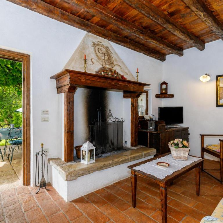 Villa Formaga Stunning View & Garden - Happy Rentals - Villa con vistas al jardín - 14