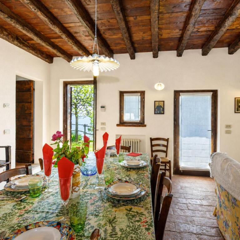 Villa Formaga Stunning View & Garden - Happy Rentals - Villa con vistas al jardín - 21