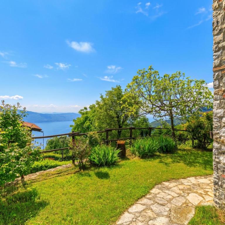 Villa Formaga Stunning View & Garden - Happy Rentals - Villa con vistas al jardín - 34