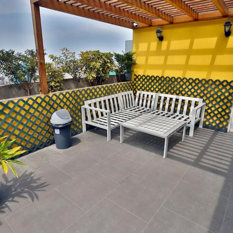Dúplex con Vista y Piscina A Pasos de Miraflores y San Isidro - Apartamento de 2 dormitorios - 9