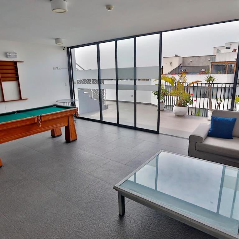 Dúplex con Vista y Piscina A Pasos de Miraflores y San Isidro - Apartamento de 2 dormitorios - 13