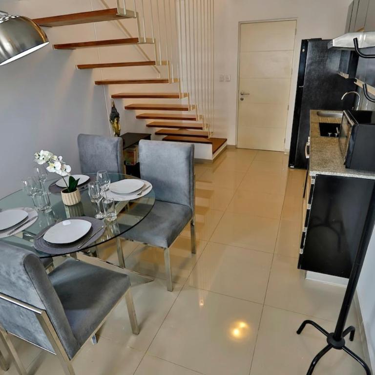 Dúplex con Vista y Piscina A Pasos de Miraflores y San Isidro - Apartamento de 2 dormitorios - 22