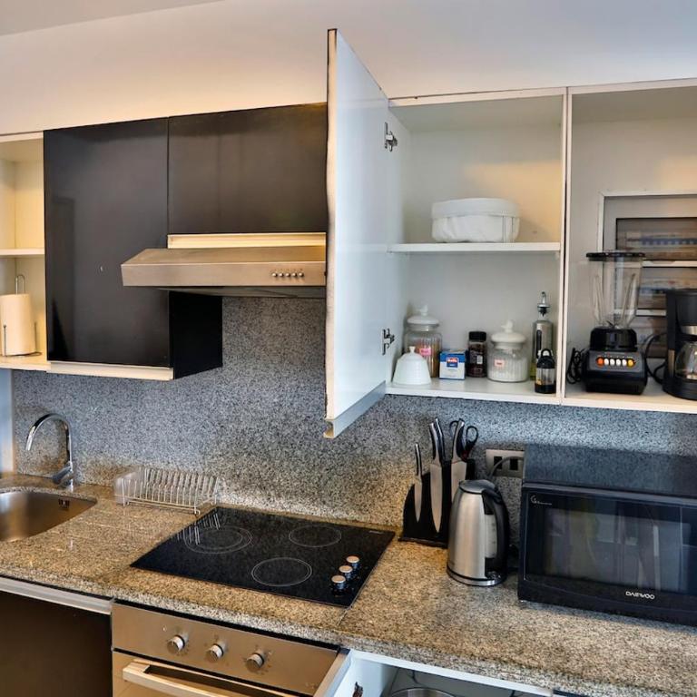 Dúplex con Vista y Piscina A Pasos de Miraflores y San Isidro - Apartamento de 2 dormitorios - 27