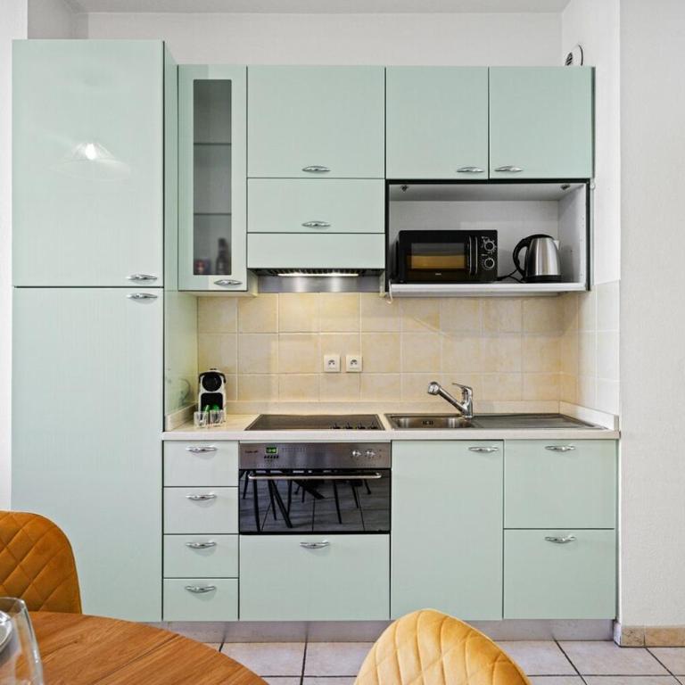 LE BIOVES Hyper centre proche commerces zone piétonne plages - Appartement - 20