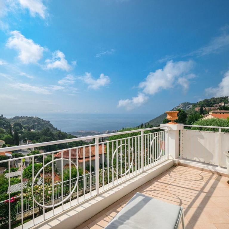 LA VILLA JULIA Vue Mer Jardin Parking Privé Proche Monaco - Vacation Home - 45