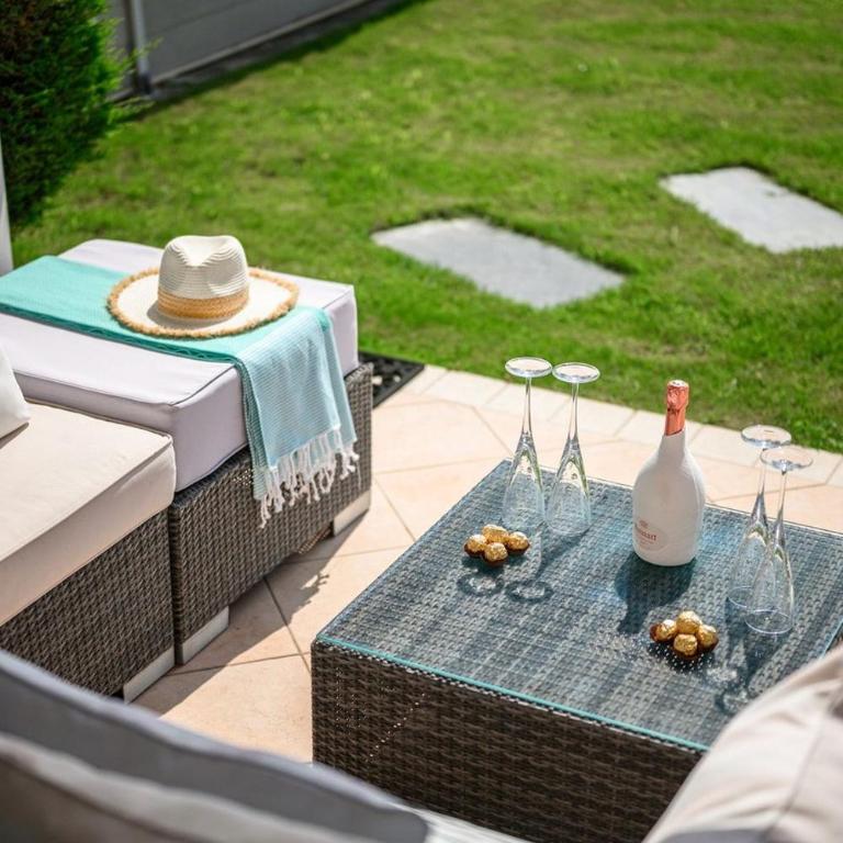 LA VILLA JULIA Vue Mer Jardin Parking Privé Proche Monaco - Vacation Home - 33
