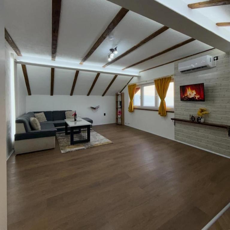 Filip - Apartman sa 3 Spavaće Sobe - 1