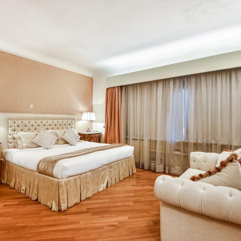 Torre Mannelli - Appartement Premier 4 Chambres - 31