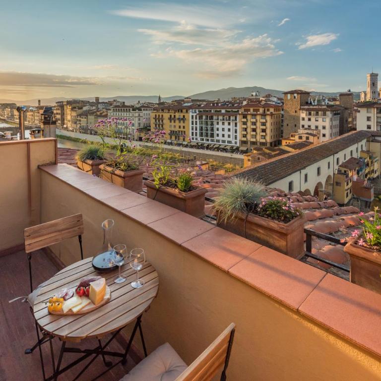 Torre Mannelli - Appartement Premier 4 Chambres - 6