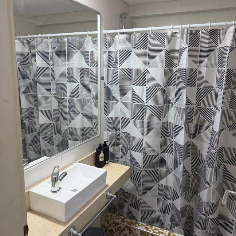 Amplio departamento - Barrio Sur - Apartamento de 1 dormitorio - 8