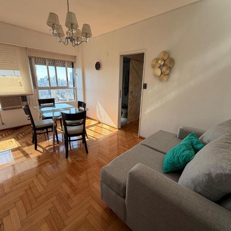 Departamento luminoso sobre Av de Mayo a metros de la estación de subte - Apartamento de 1 dormitorio - 9