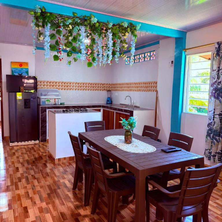 La Orquídea Cabañas - Habitación Triple con baño privado - 3