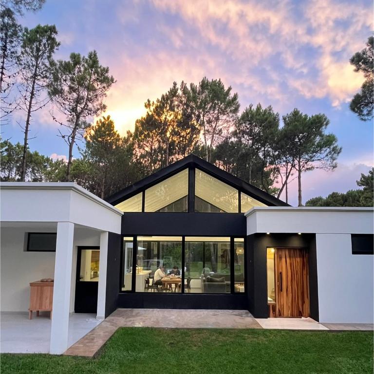 Lala Land - Four-Bedroom House - 1