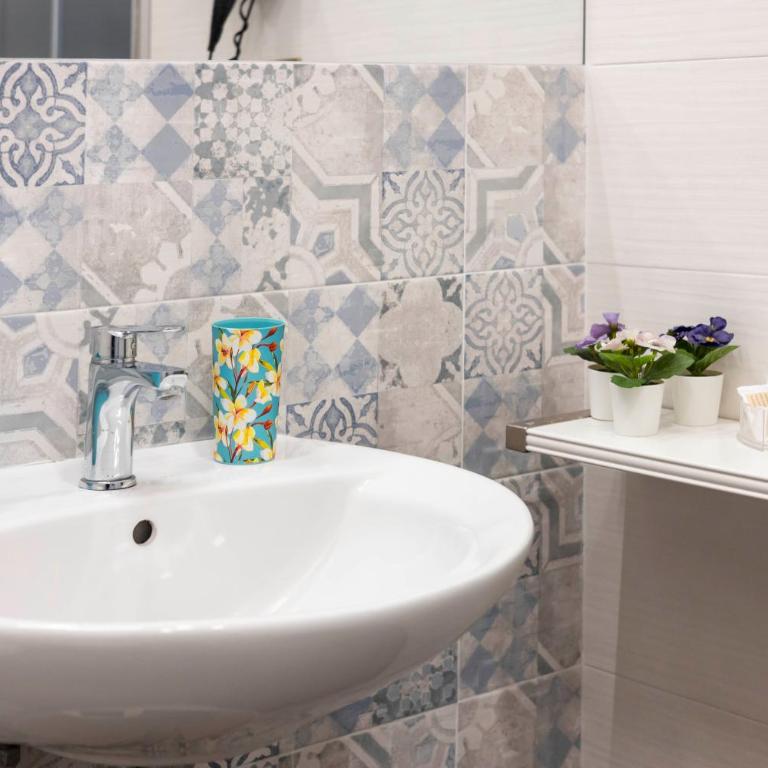 La Casa Del Sole A Mergellina - Camera Matrimoniale con Bagno Privato - 2
