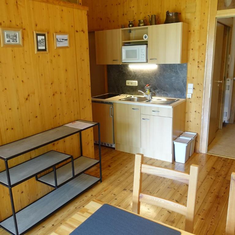 Apartments Dualhaus - Apartment mit 2 Schlafzimmern und Balkon - 7