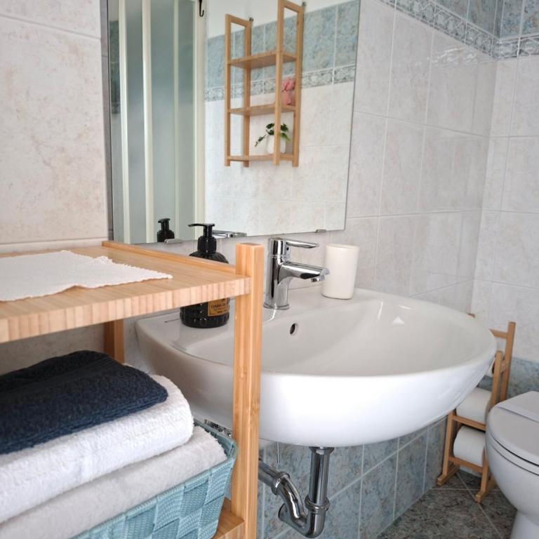 APPARTAMENTO XII POPOLI Parcheggio - WiFi - Aria condizionata - Balcone - Apartment mit 1 Schlafzimmer - 10