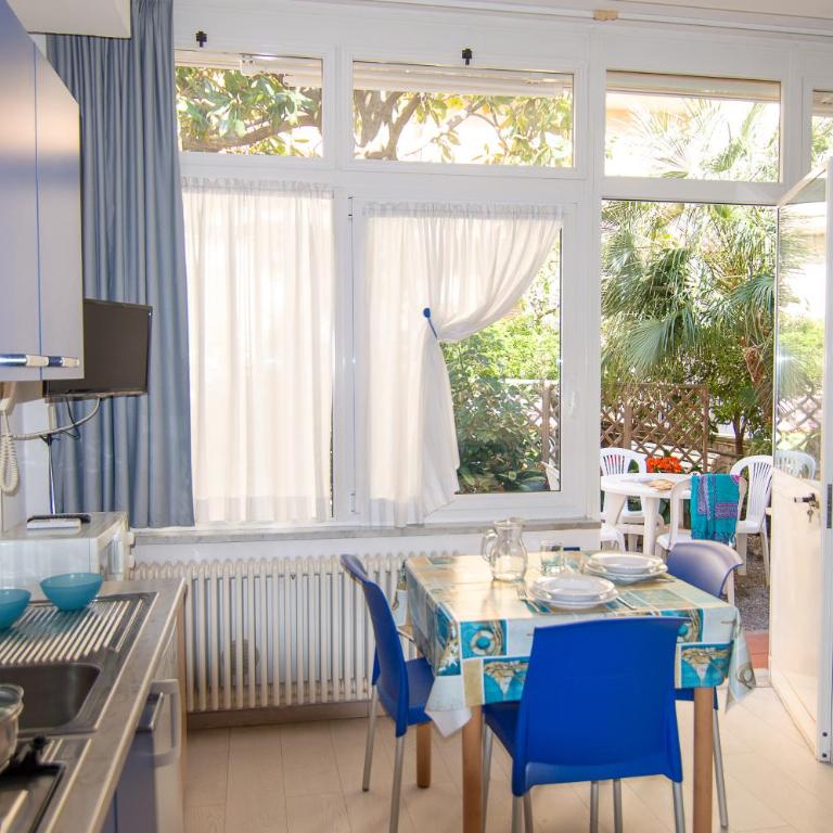 Residence Italia - Monolocale con Vista Giardino - 4