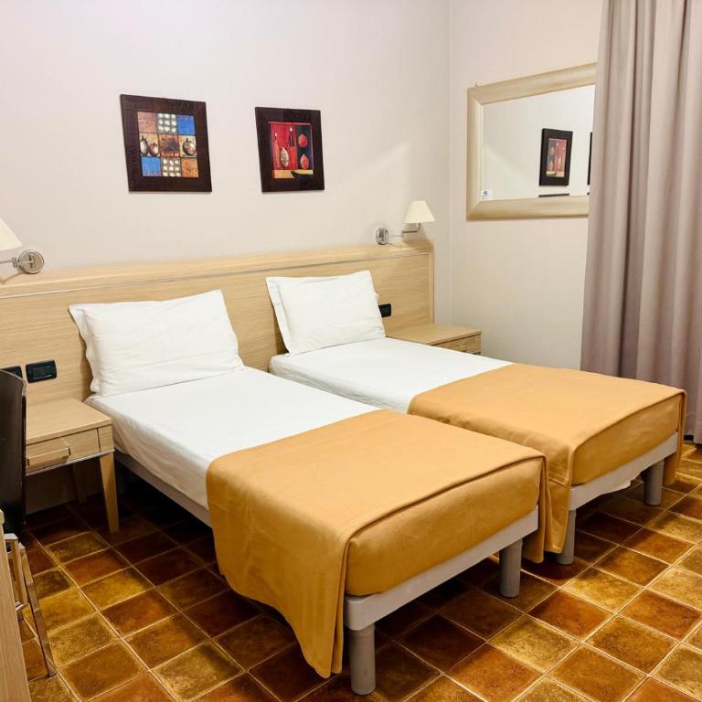 HOTEL Monte Cimone - Habitación Doble - 1