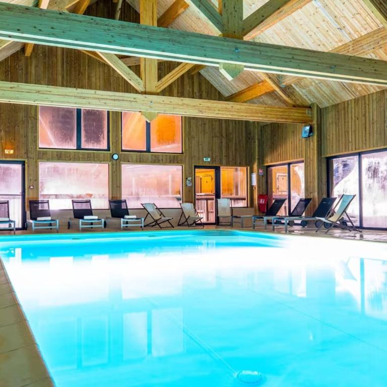 Votre Havre de Paix en Montagne - chalet 6 personnes avec piscine et sauna - Chalet - 10