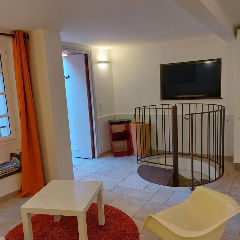 Village House with a 50 sqm Terrace - Roof Top - Sea View - Fully Air-Conditioned - Belvedere du Moulin - New - Villa - 51