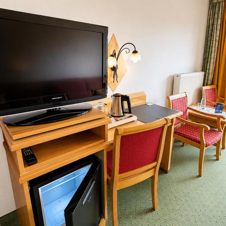 Hotel Schatten - Deluxe Doppelzimmer mit Balkon - 1