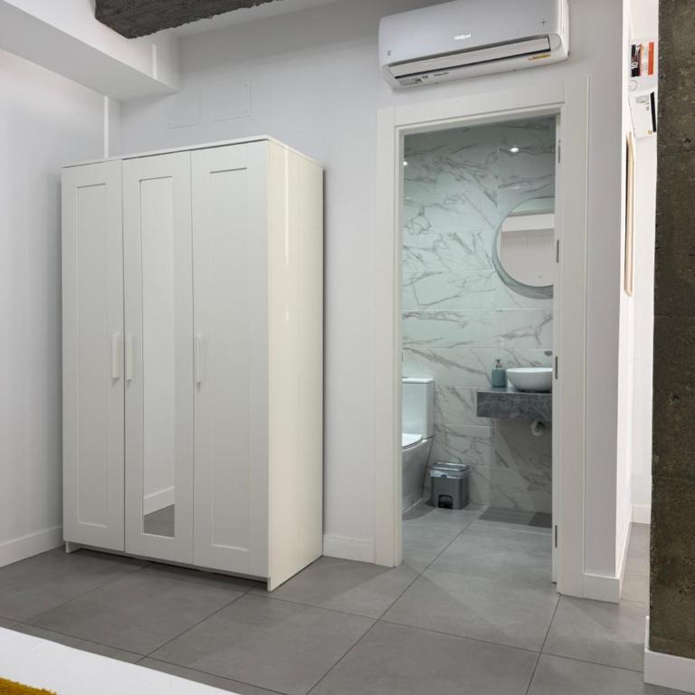 Apartamento 5 a 10 min de la Estación de bus y Tren María Zambrano - Appartement 1 Chambre - 4