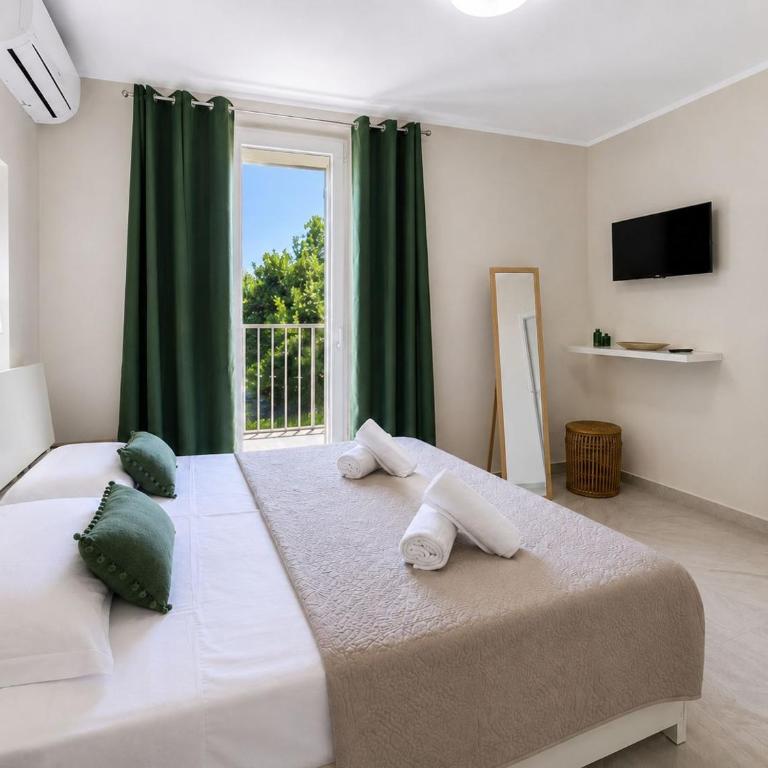 Villa Patrizia - Suite esclusive con parcheggio privato - Camera Familiare - 43