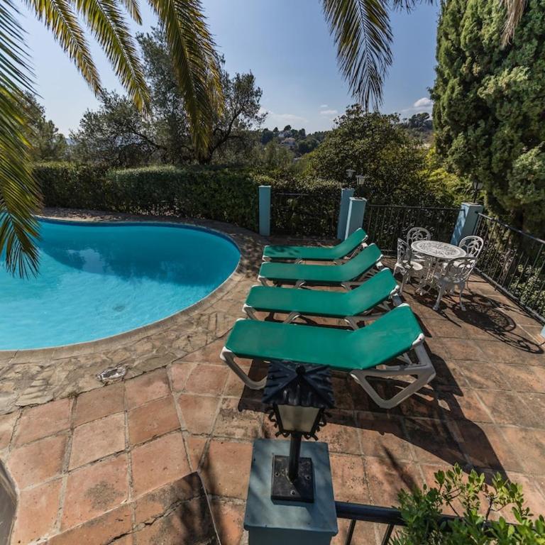 Luxury Mijas Villa with Private Pool & Sea Views - Villa - 11