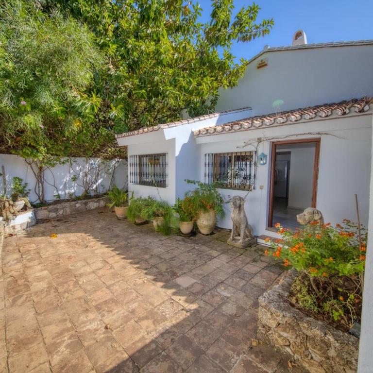 Luxury Mijas Villa with Private Pool & Sea Views - Villa - 22