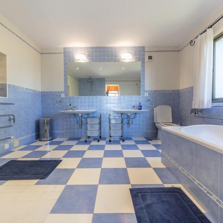 Luxury Mijas Villa with Private Pool & Sea Views - Villa - 30