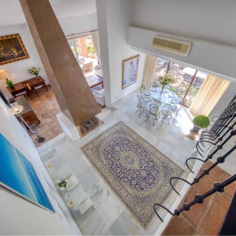 Luxury Mijas Villa with Private Pool & Sea Views - Villa - 35
