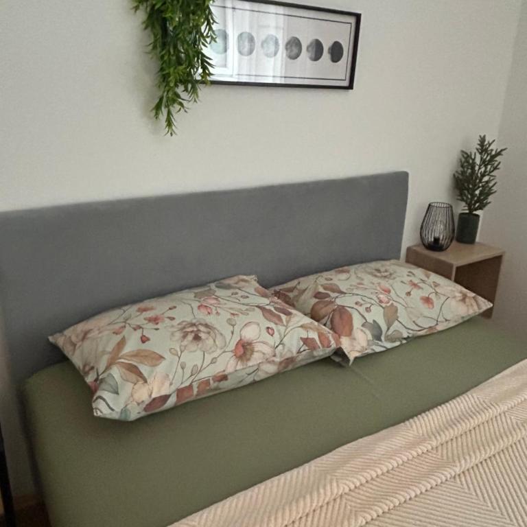 Blues Apartment - One-Bedroom Apartment - 1