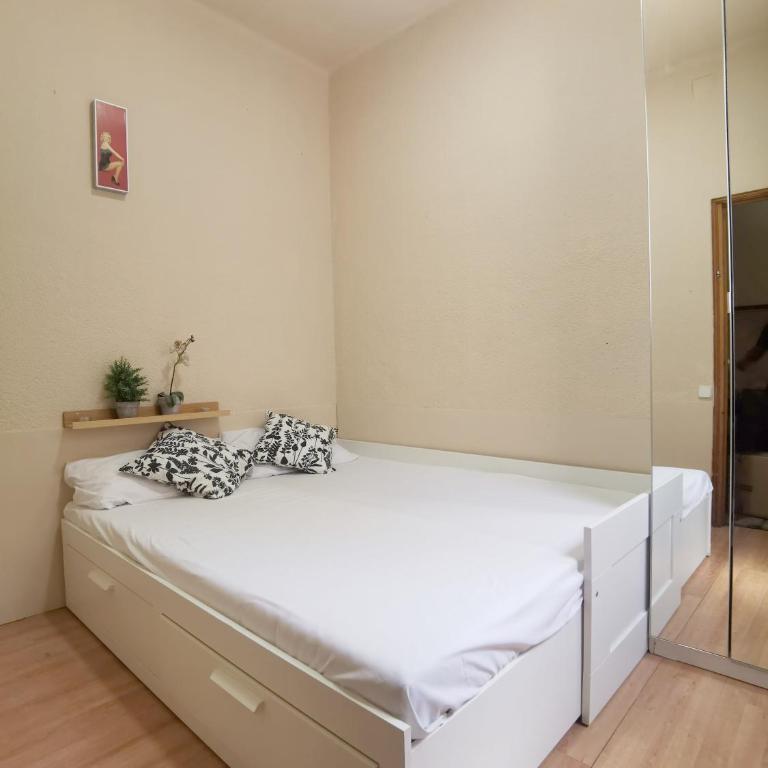 MarBarcelona Coliving Aviacio - Habitación Doble con baño compartido - 31