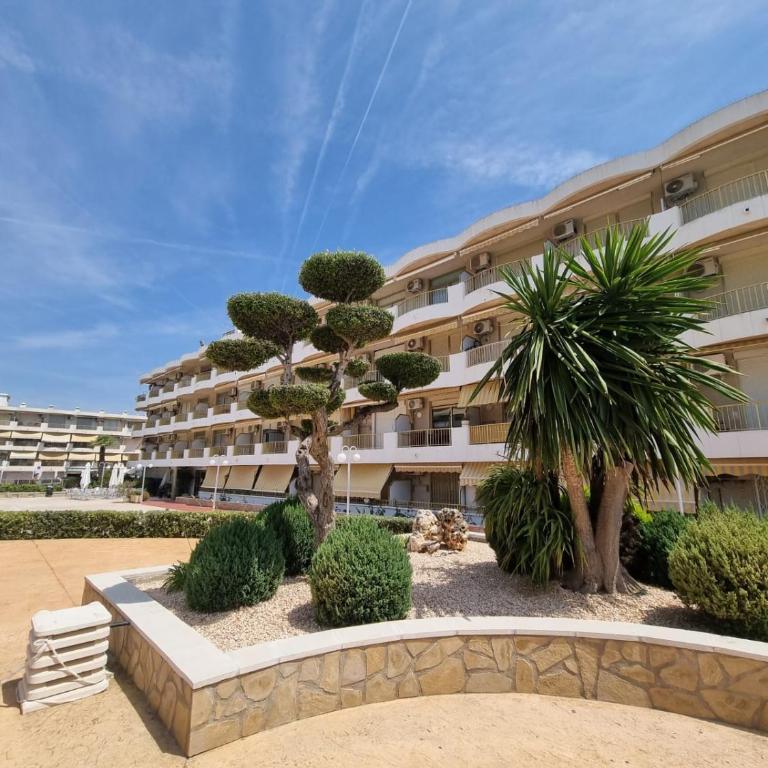 Cambrils Seafront Retreat Parking PortAventura - Apartamento de 1 dormitorio con balcón y vistas al mar - 3