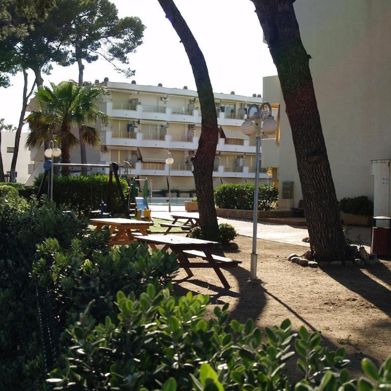Cambrils Seafront Retreat Parking PortAventura - Apartamento de 1 dormitorio con balcón y vistas al mar - 9