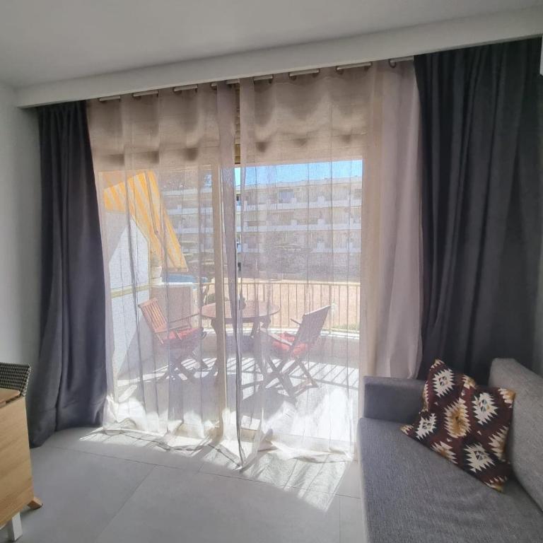 Cambrils Seafront Retreat Parking PortAventura - Apartamento de 1 dormitorio con balcón y vistas al mar - 43