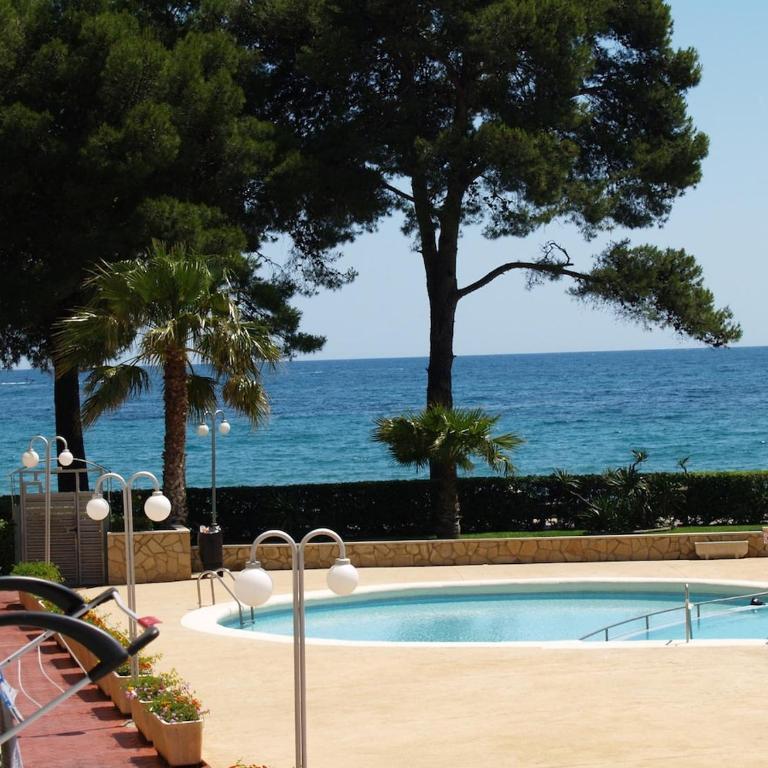 Cambrils Seafront Retreat Parking PortAventura - Apartamento de 1 dormitorio con balcón y vistas al mar - 60
