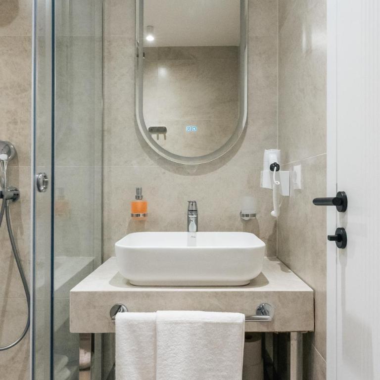 L A Apartments ILIDŽA by Ben&Co - Premium Četvorokrevetna Soba - 14
