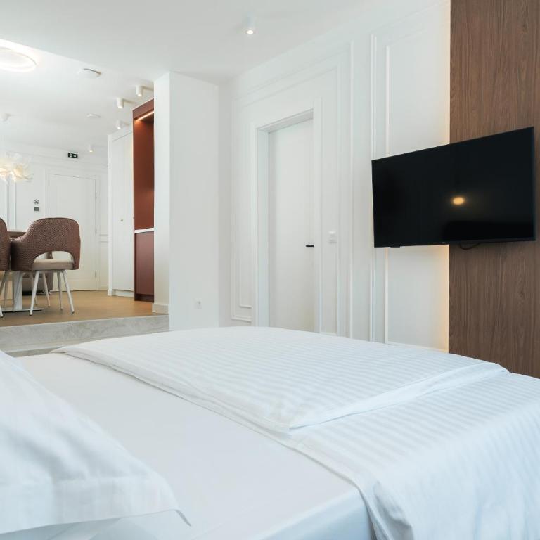 L A Apartments ILIDŽA by Ben&Co - Premium Četvorokrevetna Soba - 7