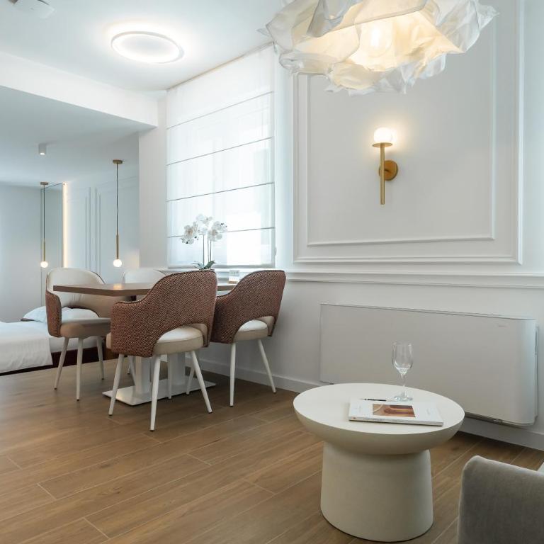 L A Apartments ILIDŽA by Ben&Co - Premium Četvorokrevetna Soba - 3