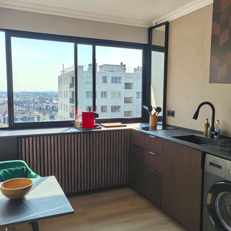 large apartment,view & terrace Paris - Appartement 1 Chambre - 13